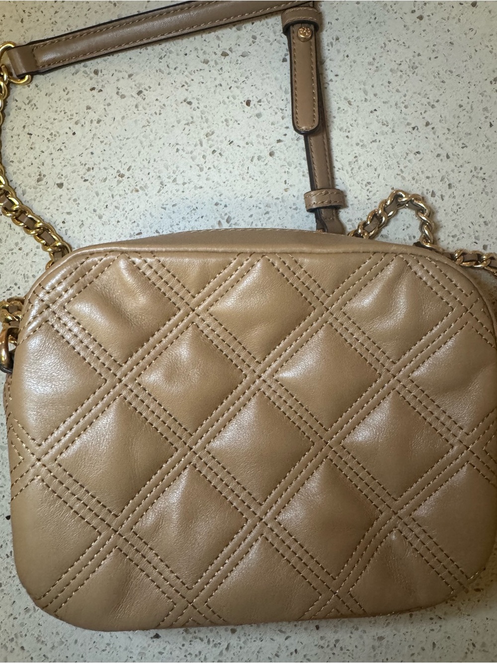 Tory Burch Fleming Soft Camera Bag - Pre-Owned - Picture 7 of 10
